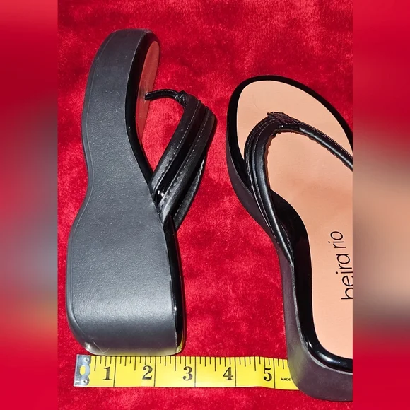 Beira Rio Black Platform Wedge Thong Women's Sandals Made In Brazil - Size 7 - Picture 5 of 7